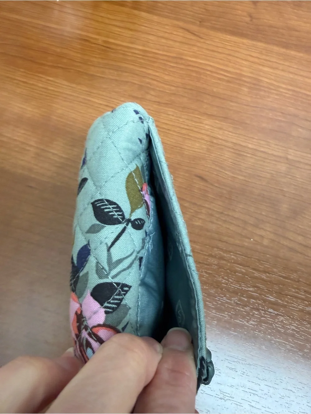 Vera Bradley Cotton RFID Riley Trifold Wallet in the Rosy Outlook Green Floral - Picture 5 of 8